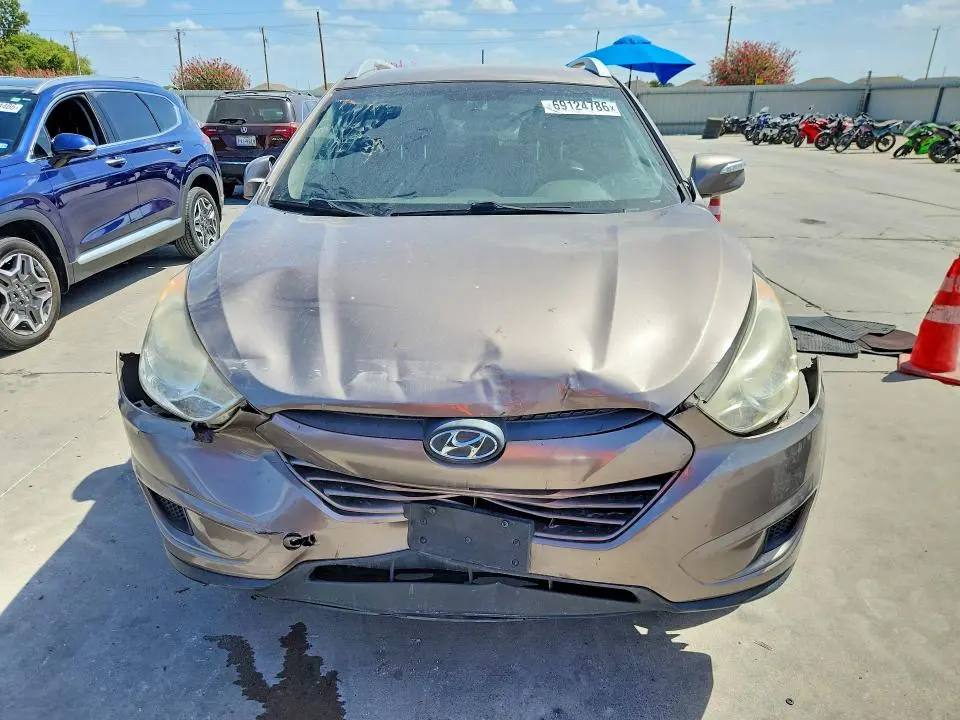 2012 HYUNDAI TUCSON GLS  