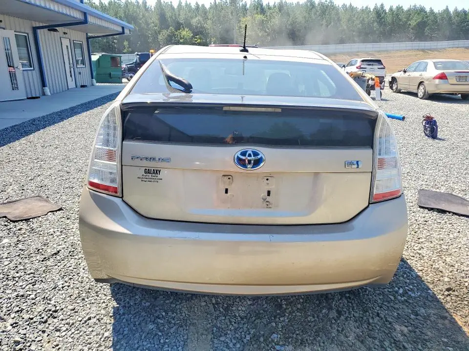 2011 TOYOTA PRIUS FOUR  