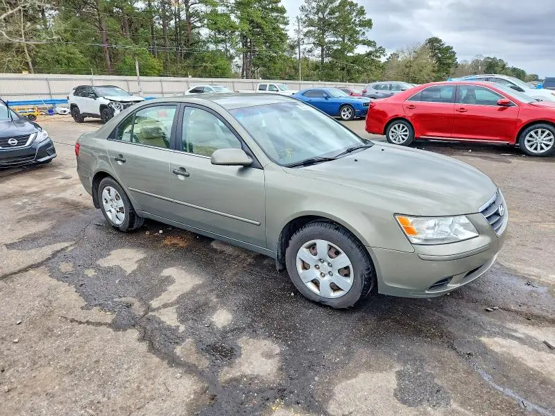 2010 HYUNDAI SONATA GLS  