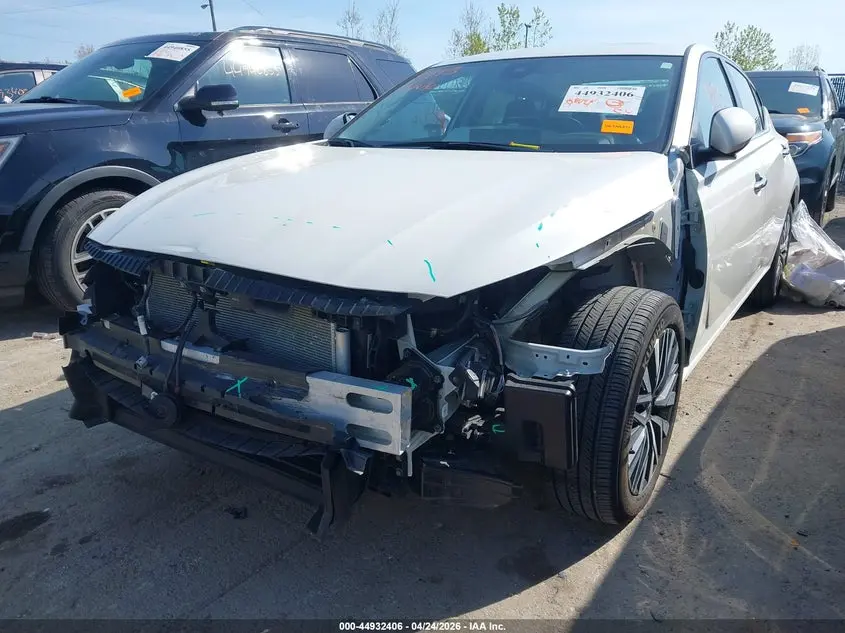 2024 NISSAN ALTIMA SV INTELLIGENT AWD