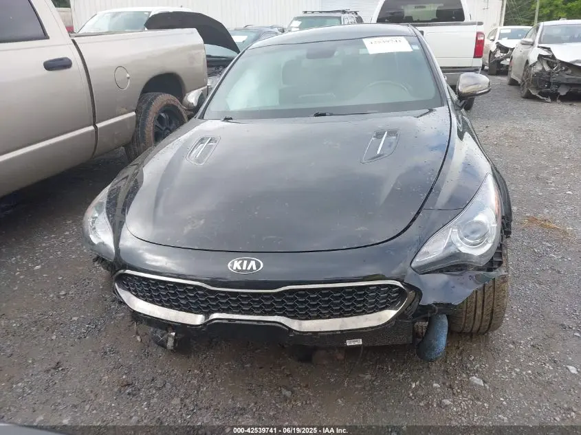 2021 KIA STINGER GT-LINE