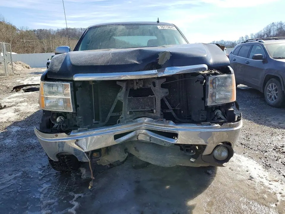 2013 GMC SIERRA K1500 SL  