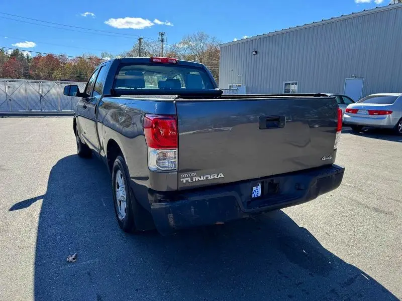 2013 TOYOTA TUNDRA DOUBLE CAB SR5  
