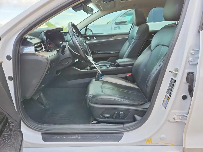 2021 KIA K5 EX  