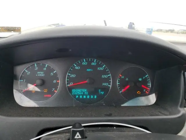 2011 CHEVROLET IMPALA LT  