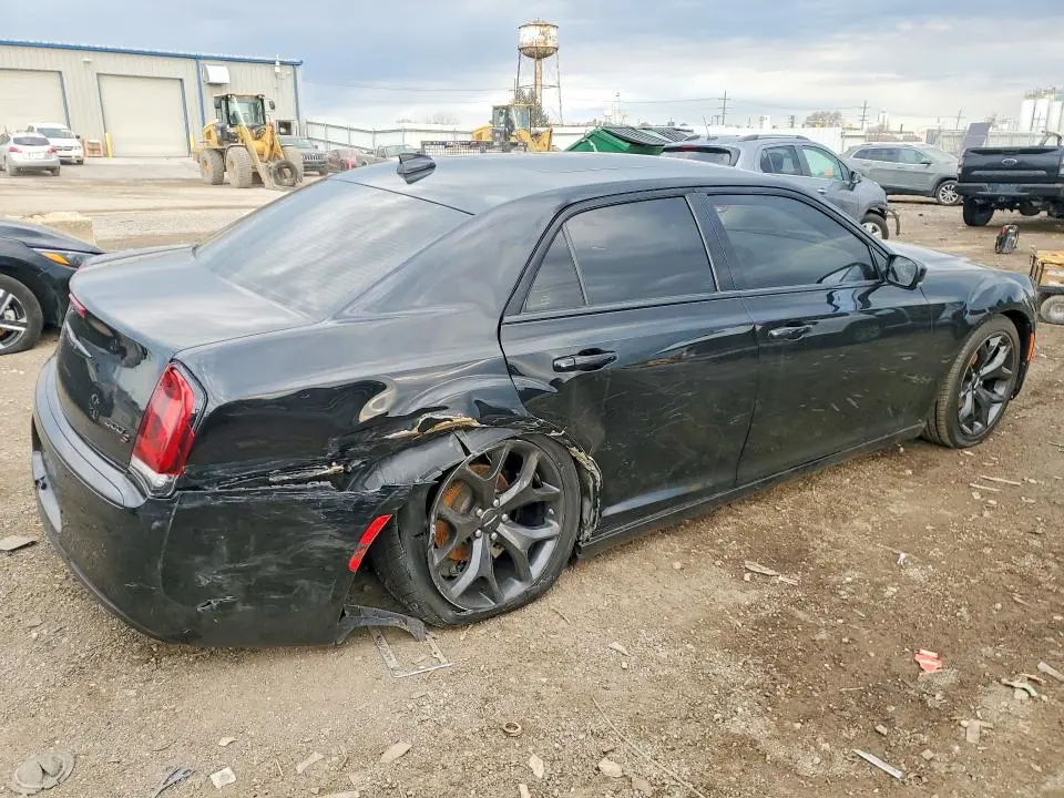 2022 CHRYSLER 300 S  