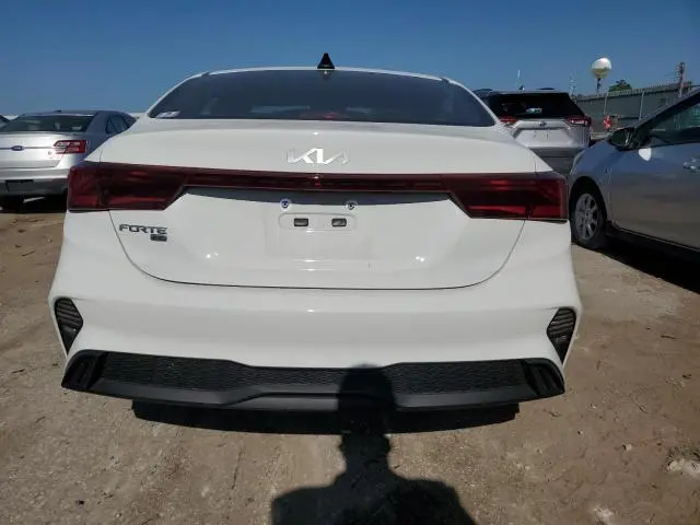 2022 KIA FORTE FE  