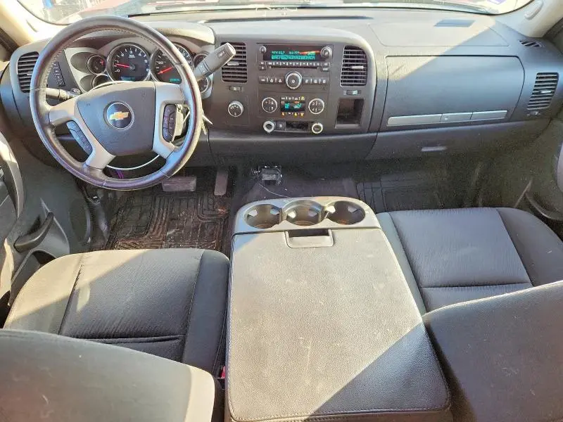 2010 CHEVROLET SILVERADO K1500 LT  