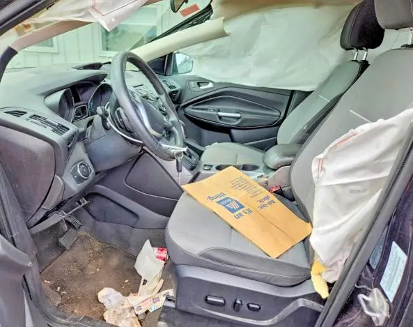 2014 FORD ESCAPE SE  