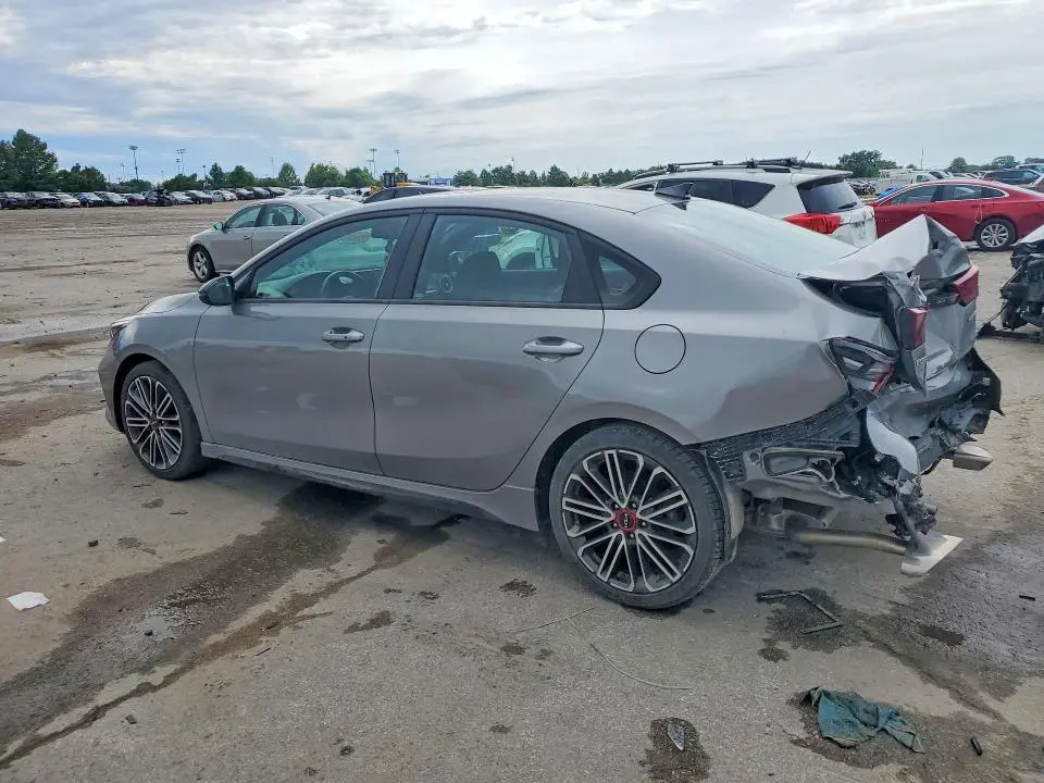 2023 KIA FORTE GT  