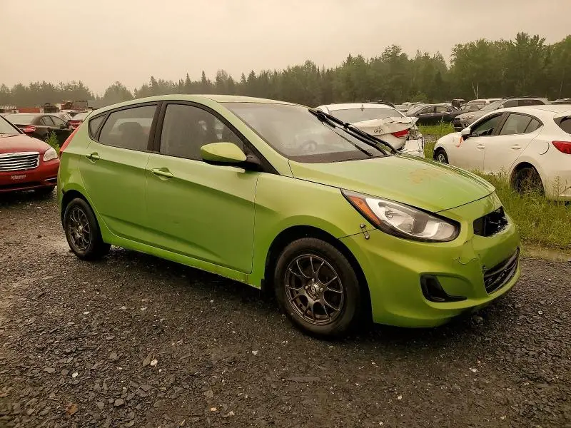 2012 HYUNDAI ACCENT GS  