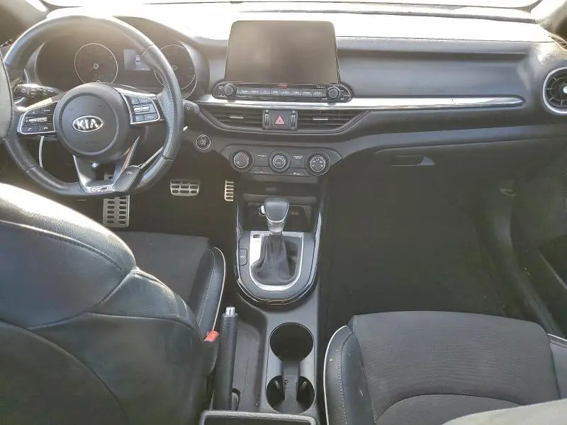 2021 KIA FORTE GT LINE  