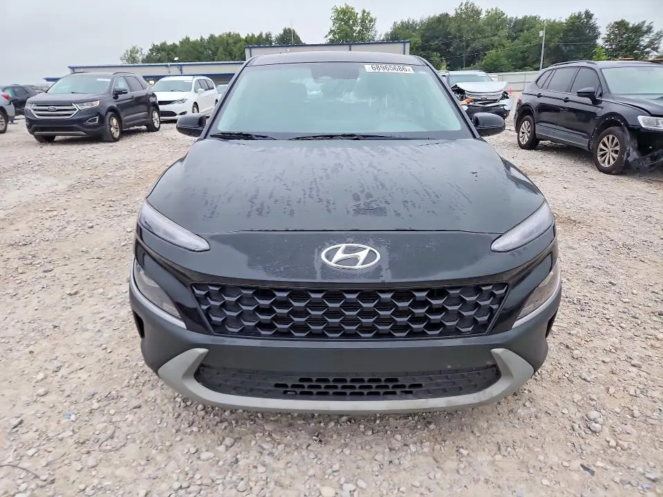 2022 HYUNDAI KONA SE  