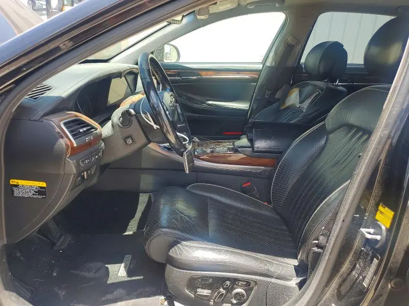 2017 GENESIS G90 PREMIUM  
