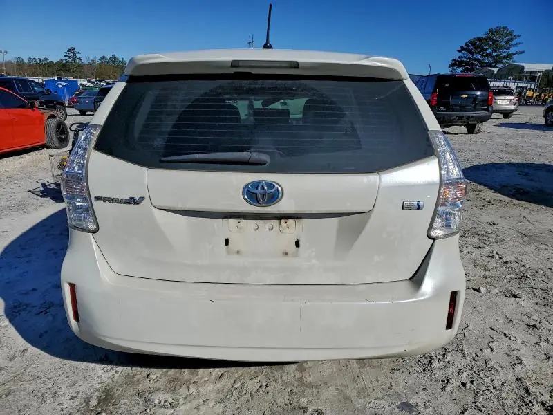 2013 TOYOTA PRIUS V   