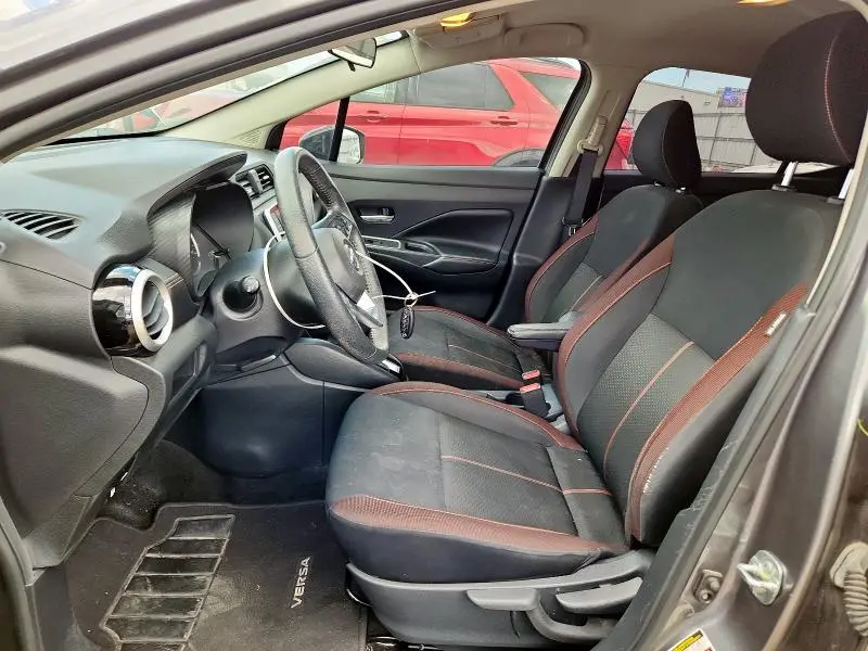 2020 NISSAN VERSA SR  
