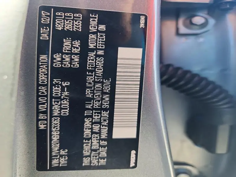 2017 VOLVO S60 PLATINUM  