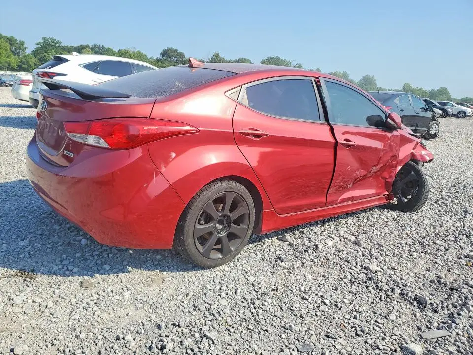 2013 HYUNDAI ELANTRA   