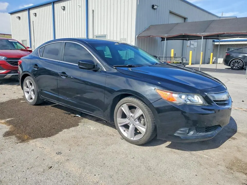 2013 ACURA ILX 20 PREMIUM  