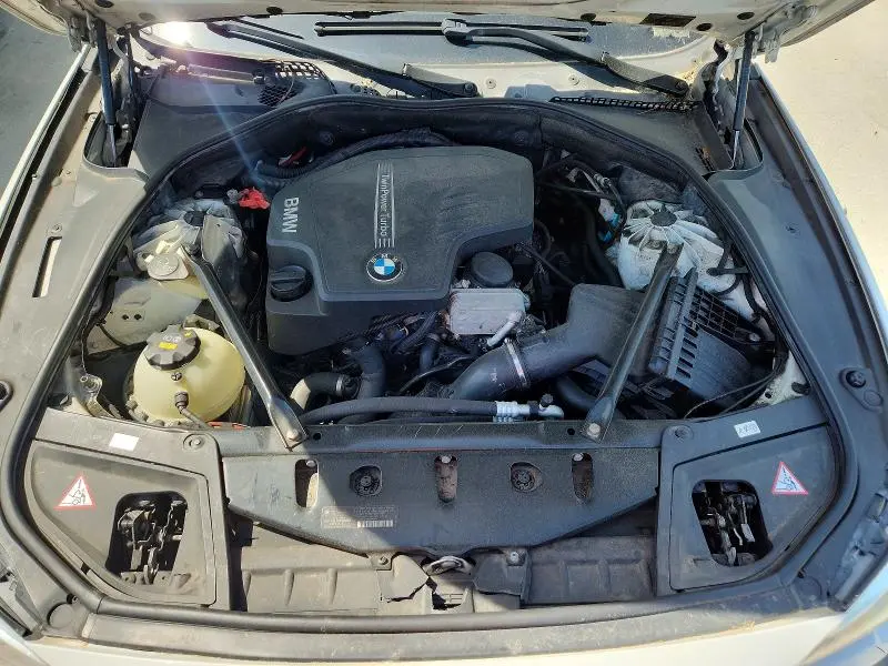 2015 BMW 528 XI  