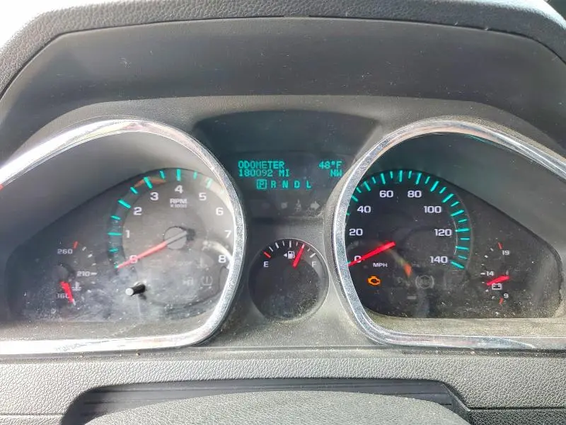 2010 CHEVROLET TRAVERSE LT  