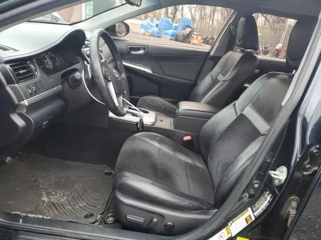 2014 TOYOTA CAMRY SE  