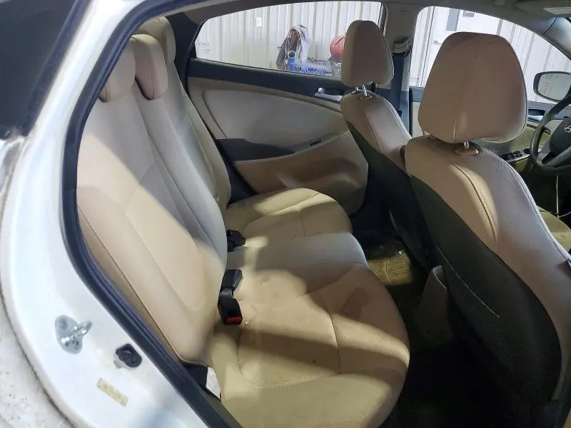 2013 HYUNDAI ACCENT GLS  