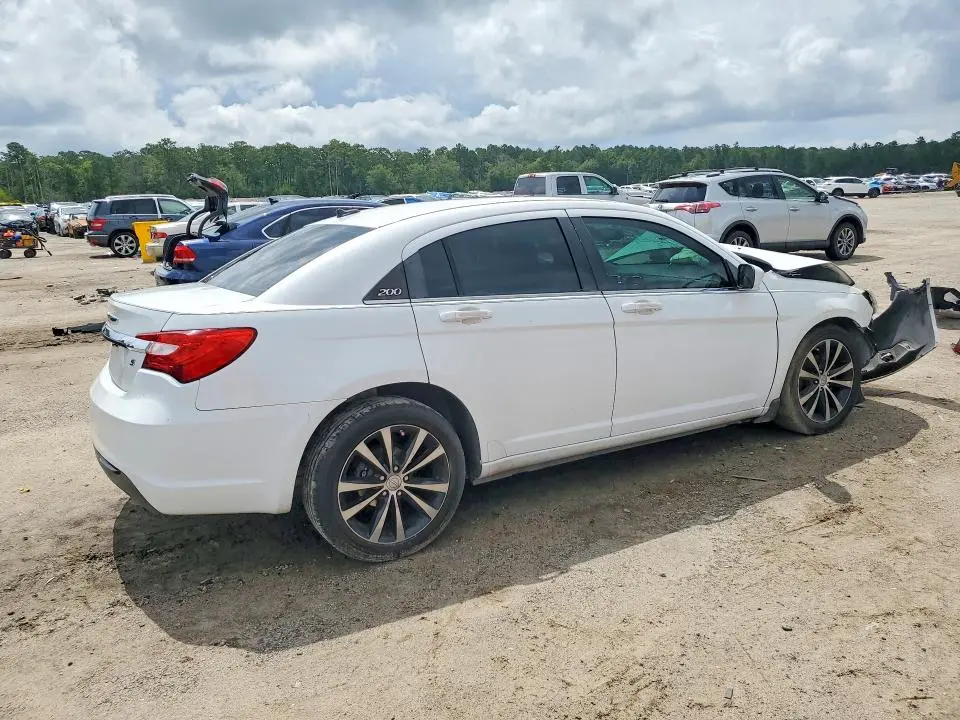 2014 CHRYSLER 200 TOURING  