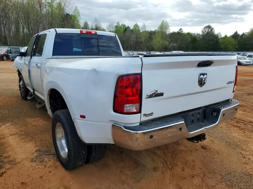 2017 RAM 3500 SLT  