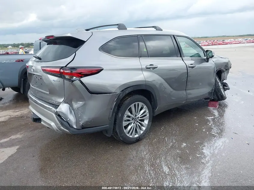 2026 TOYOTA HIGHLANDER HYBRID PLATINUM