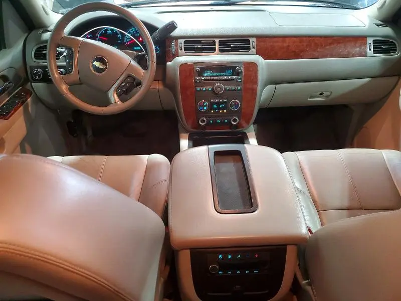 2011 CHEVROLET TAHOE K1500 LT  