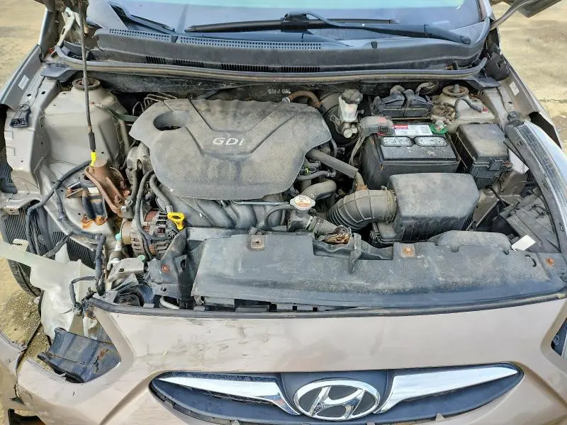 2013 HYUNDAI ACCENT GLS  