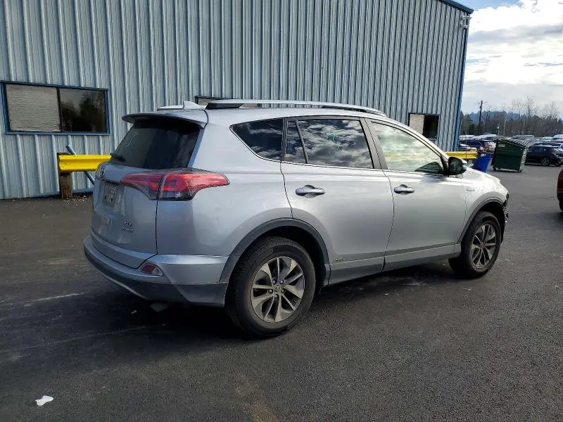2017 TOYOTA RAV4 HV LE  