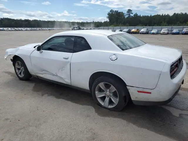 2016 DODGE CHALLENGER SXT  