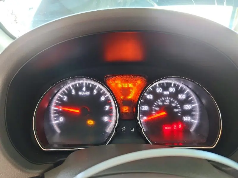 2014 NISSAN VERSA 1.6 SV  