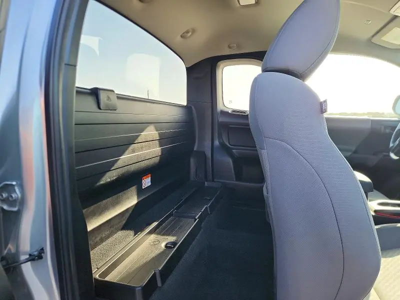 2023 TOYOTA TACOMA SR  