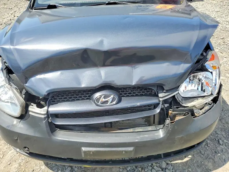 2010 HYUNDAI ACCENT GS  