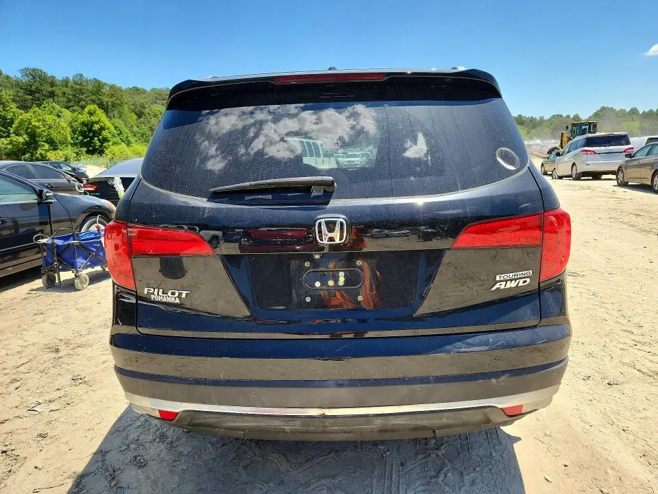 2016 HONDA PILOT TOURING  