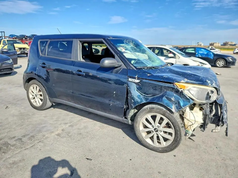 2018 KIA SOUL +  