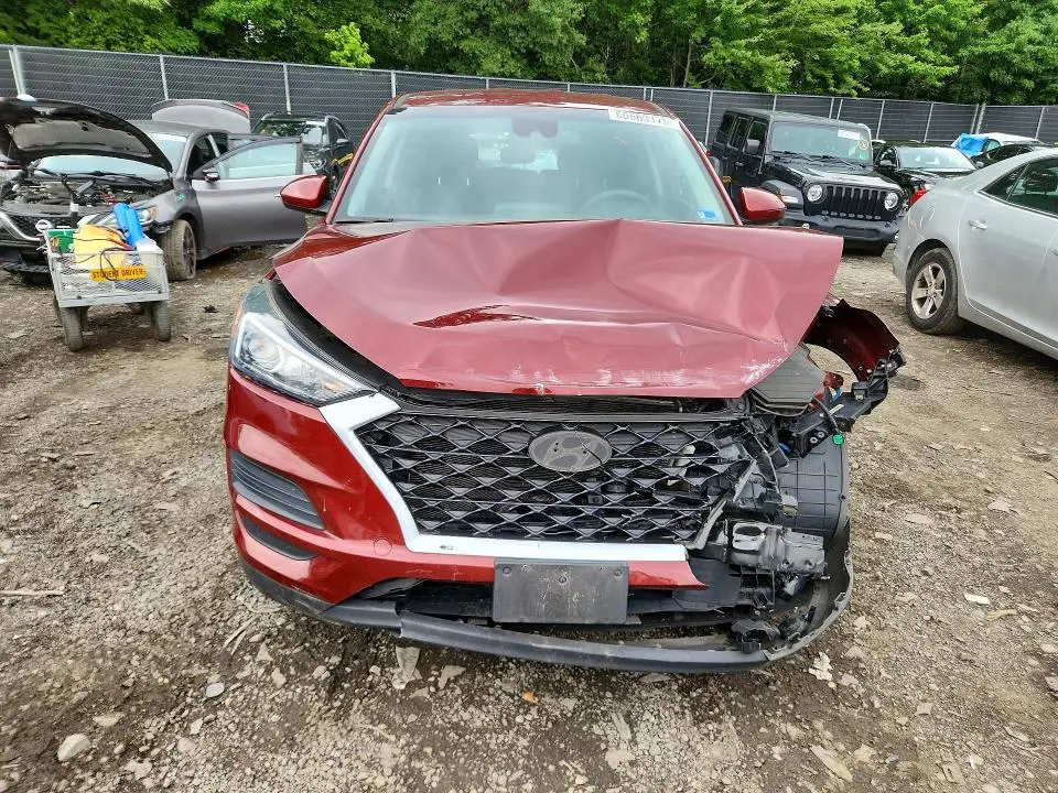 2019 HYUNDAI TUCSON SE  