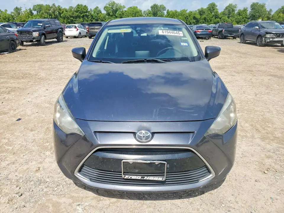 2018 TOYOTA YARIS IA BASE  
