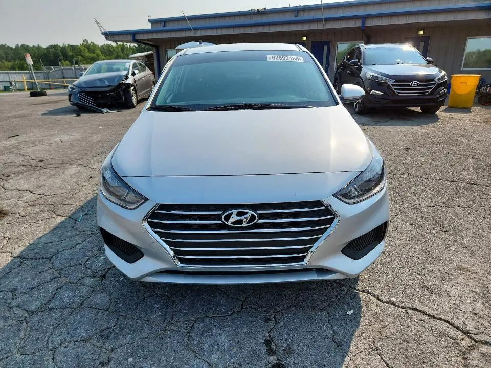 2022 HYUNDAI ACCENT SE  