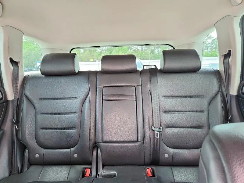 2013 VOLKSWAGEN TOUAREG V6  