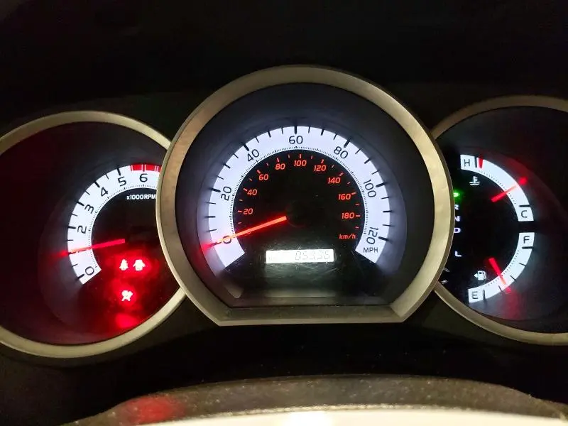 2015 TOYOTA TACOMA V6  