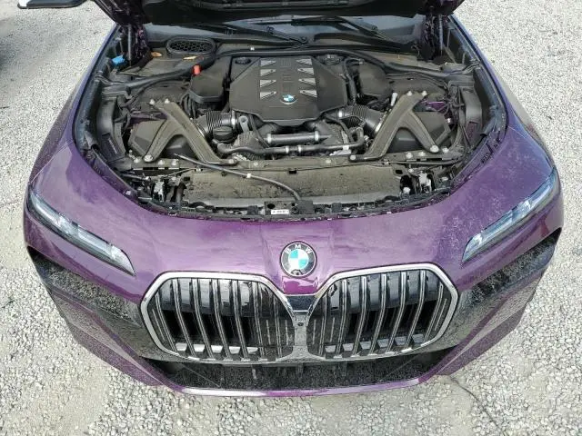 2024 BMW 760 XI  