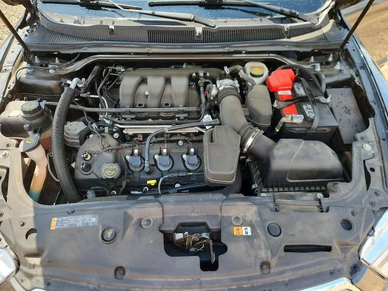 2018 FORD TAURUS SEL  