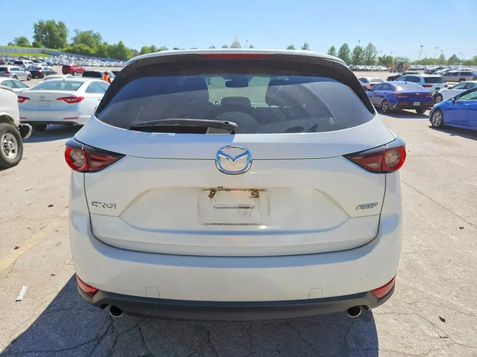 2018 MAZDA CX-5 TOURING  