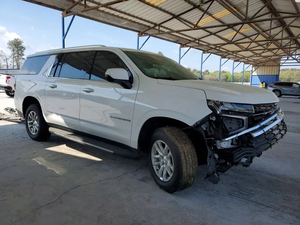 2022 CHEVROLET SUBURBAN C1500 LT  
