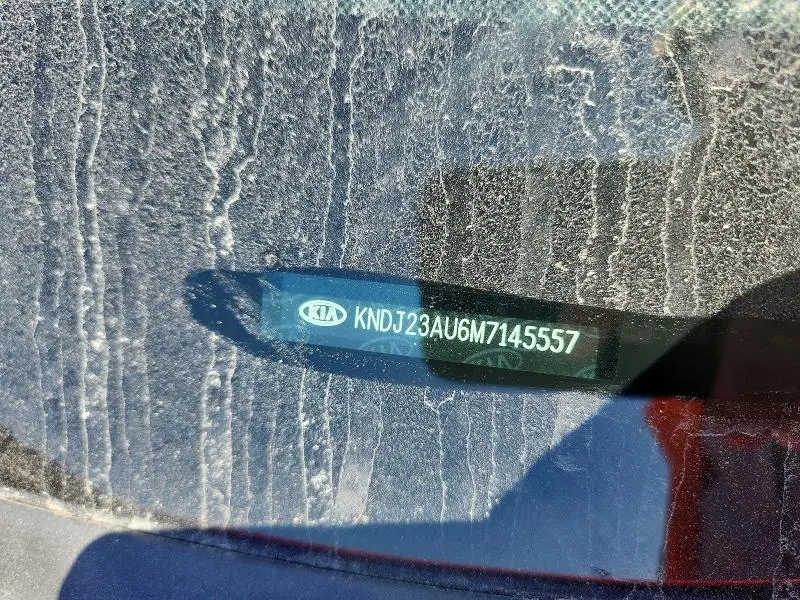 2021 KIA SOUL LX  