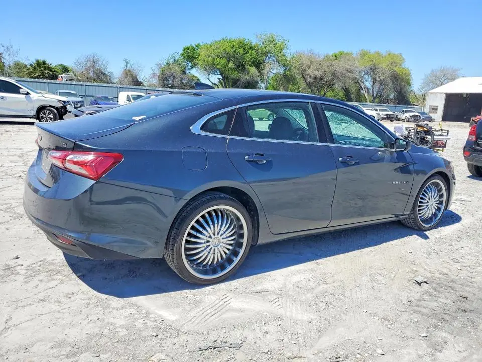 2021 CHEVROLET MALIBU LT  